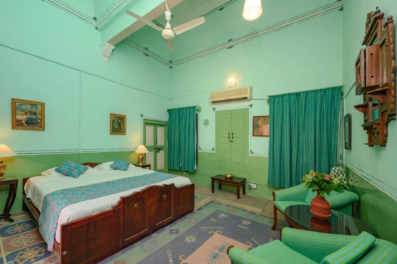 นีมรานา ปิรามาล ฮาเวลี Hotel Bagar ภายนอก รูปภาพ